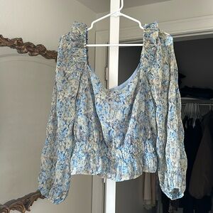 ASTR Woman’s Long Sleeve Blouse